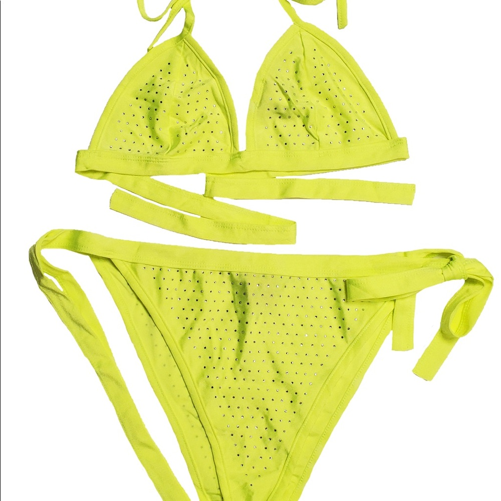 Hot Yellow Bikini set - hello summer 🌞